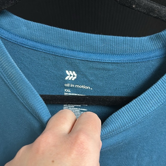 All in motion activewear top - Picture 3 of 3